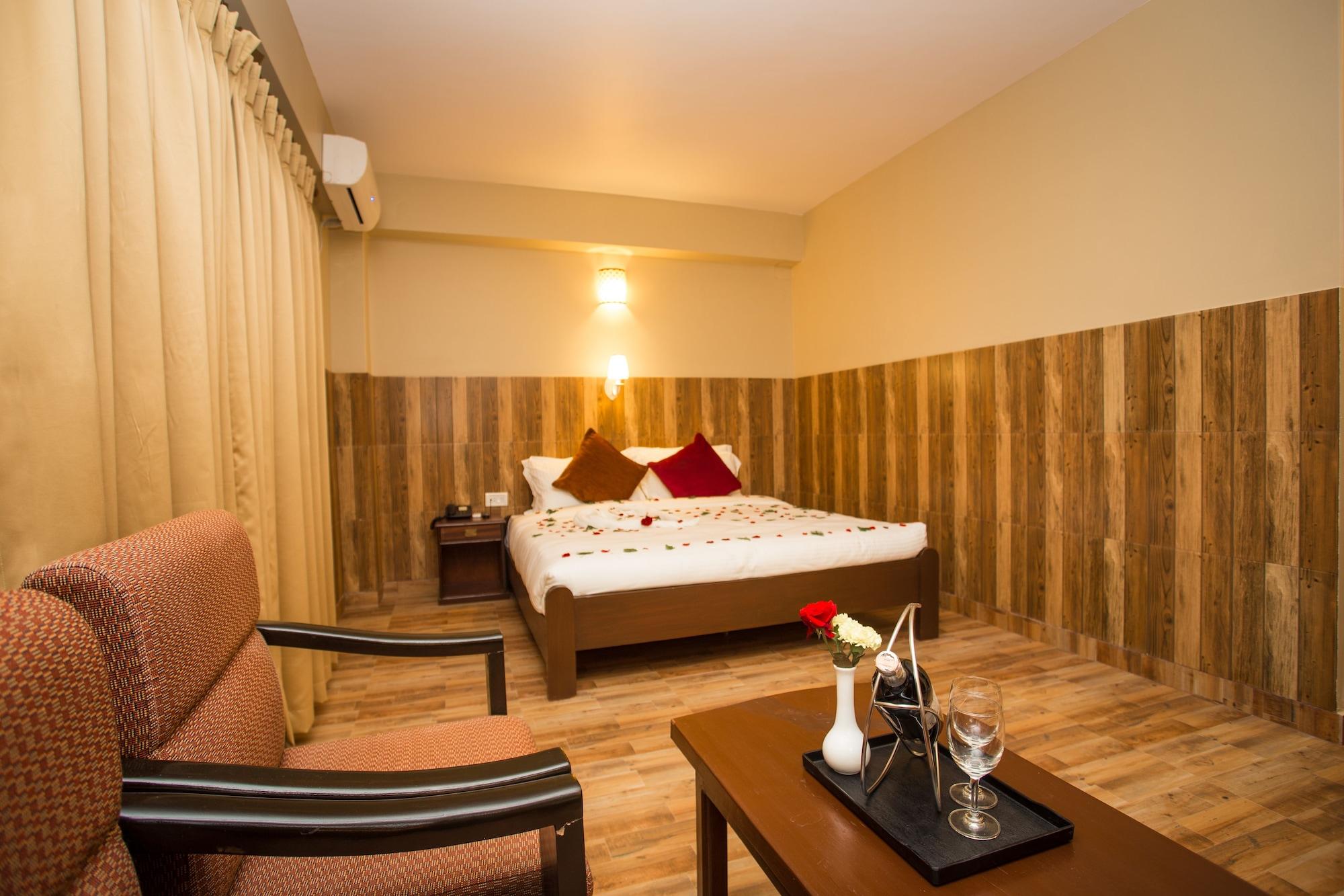 Pokhara Choice Inn Extérieur photo