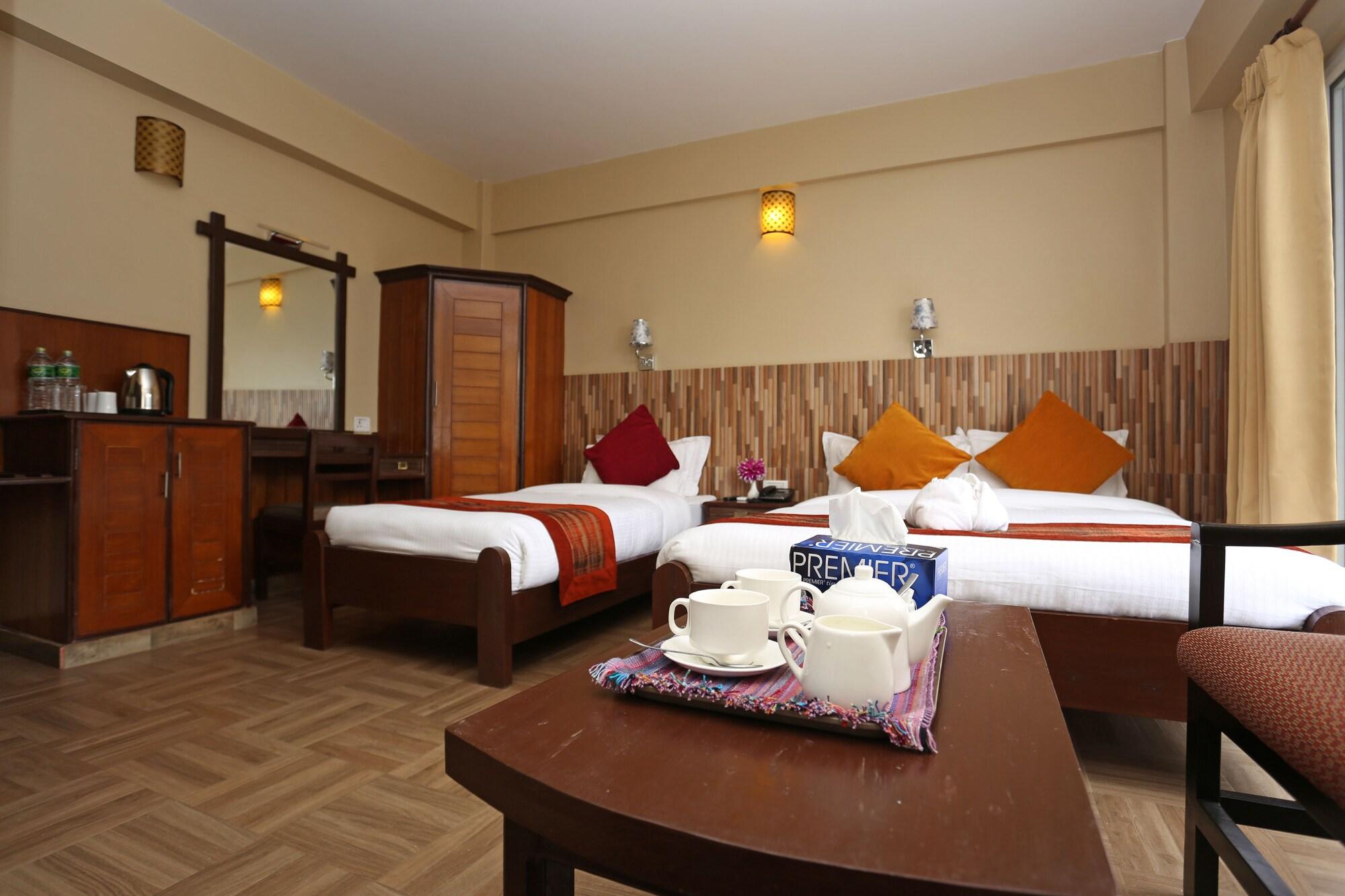 Pokhara Choice Inn Extérieur photo