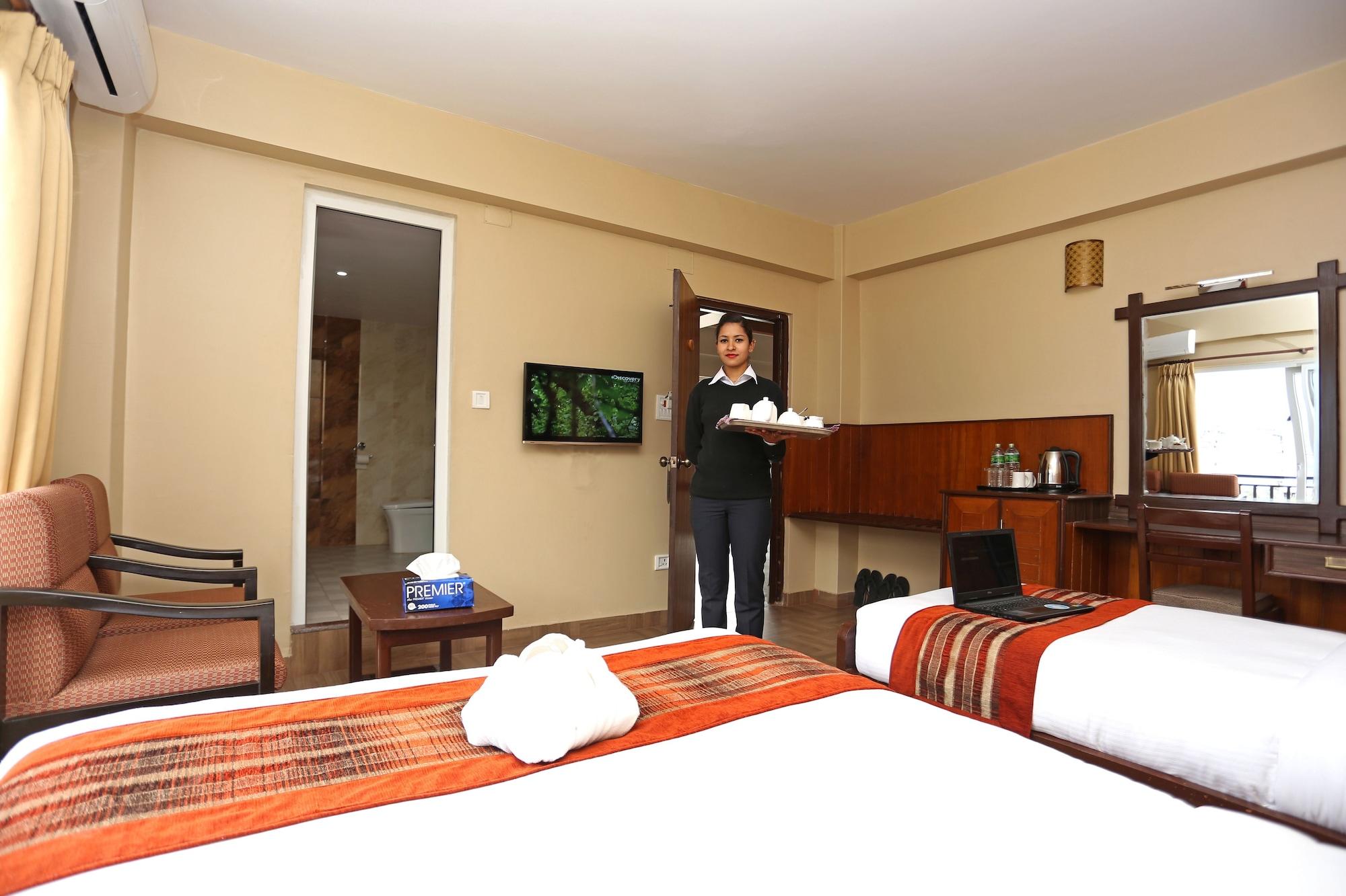 Pokhara Choice Inn Extérieur photo