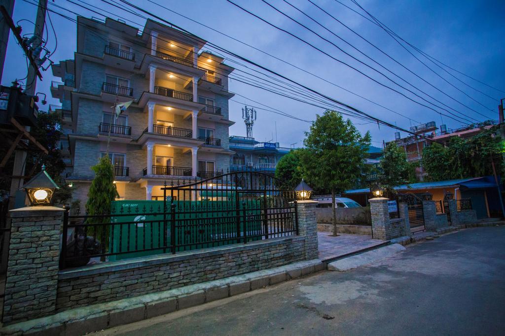 Pokhara Choice Inn Extérieur photo