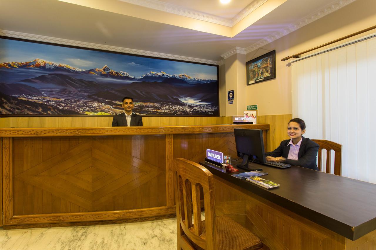 Pokhara Choice Inn Extérieur photo